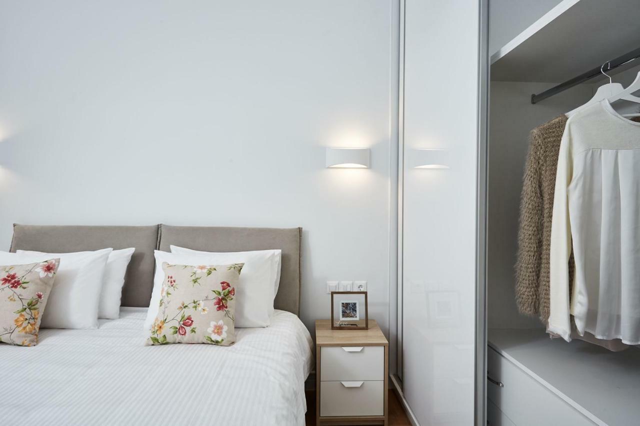 Luxurious Spacious Apt Next To Hilton Hotel Aten Exteriör bild