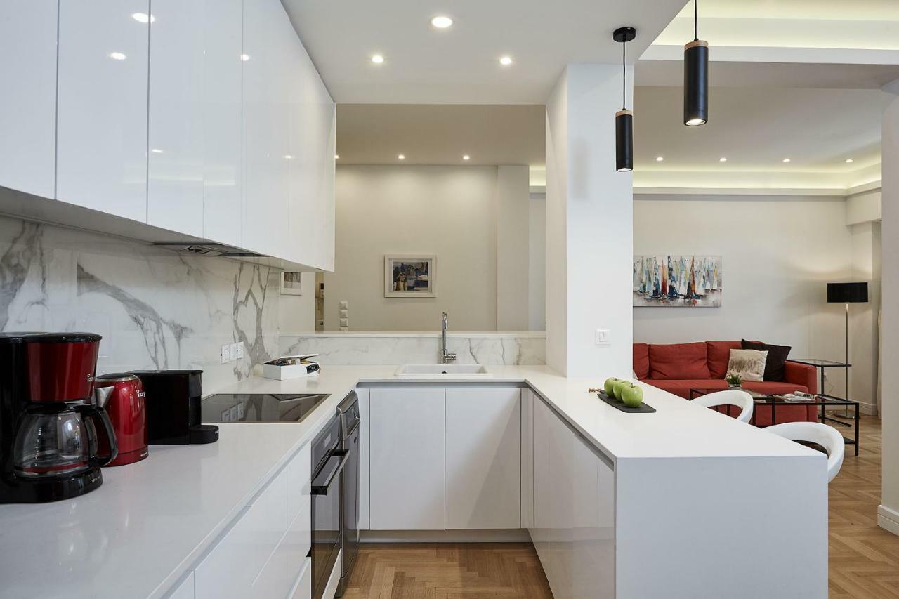 Luxurious Spacious Apt Next To Hilton Hotel Aten Exteriör bild