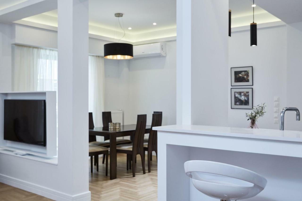 Luxurious Spacious Apt Next To Hilton Hotel Aten Exteriör bild